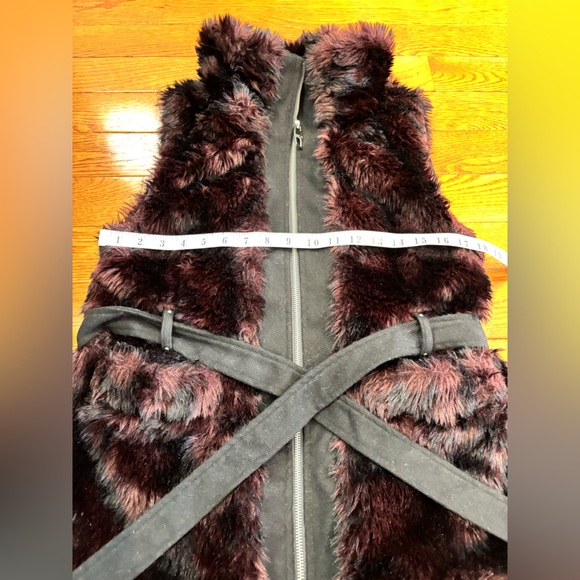 Miss Sixty Y2K Style Faux Fur Vest - Picture 11 of 14